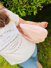 Load image into Gallery viewer, Flamingo bag in the Capri shape